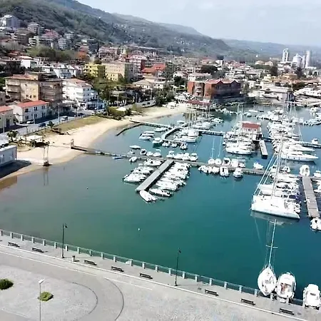 Il Saraceno מלון 3*